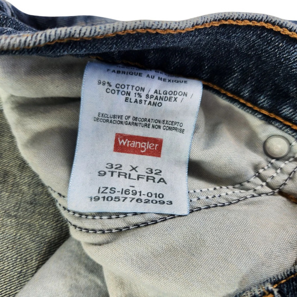 Wrangler Classic Blue Denim Jeans Mens Relaxed Fit 32x32 - Picture 2 of 13